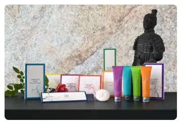 JABÓN 20 GRS. REDONDO PLISE COL. RAINBOW LIRIO DEL VALLE_I.webp